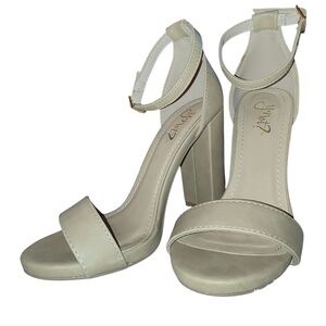 Y.Not? Women's Cream/Nude Open Toe Block Heels/ Ankle Strap Size 5